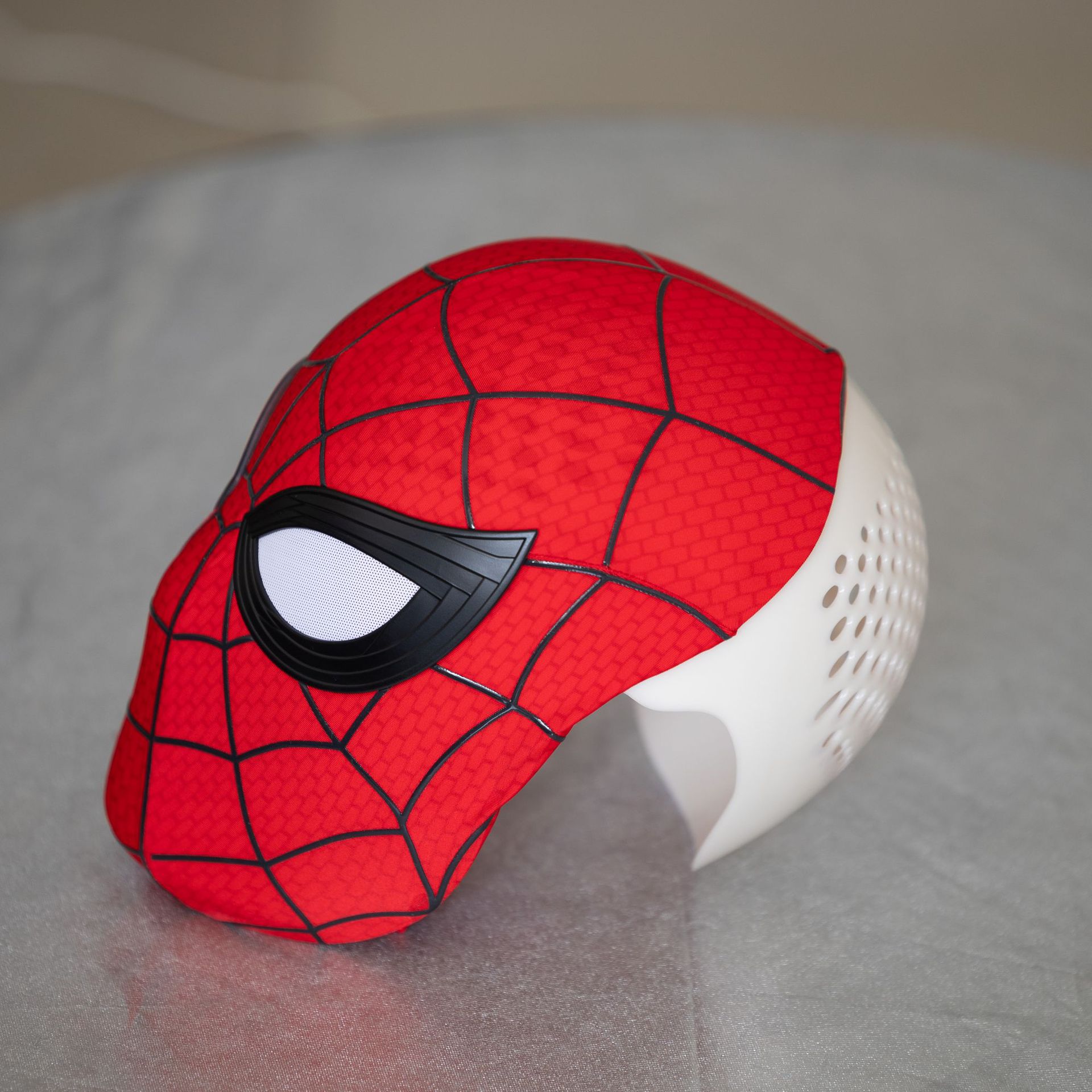 Maska Spider-Mana w rozmiarze  – 3D Printing Mask recenzja i cena